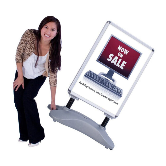 Water Base Wind Sidewalk Snap Frame
